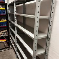 Scaffali per magazzino