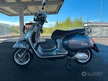 PIAGGIO VESPA GTS 300 HPE TOURING