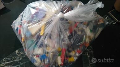 Lego 2kg misto colori e dimensioni