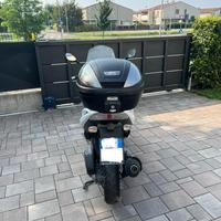 Scooter 300