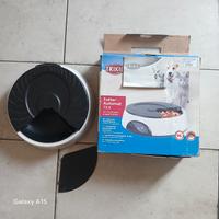 Distributore automatico di cibo 