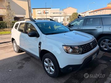 Dacia Duster 1.6 SCe GPL 4x2 Techroad