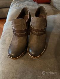 Scarpe con tacco n.37