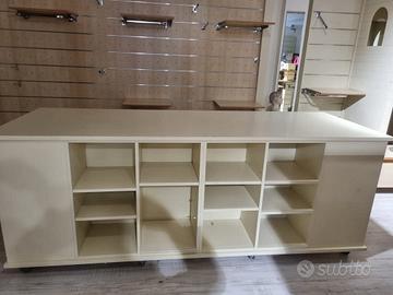 moduli arredamento negozio abbigliamento 