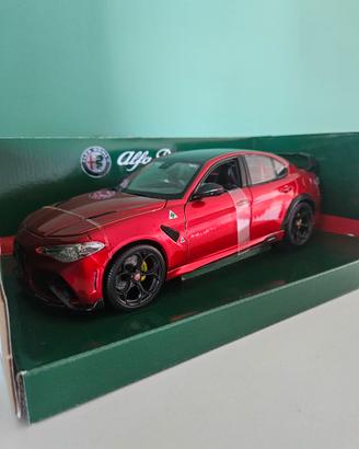 Bburago Alfa Romeo Giulia GTAM