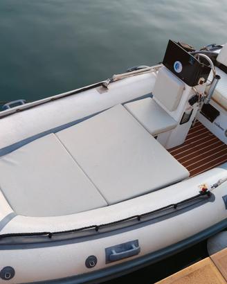 Gommone Nuova Jolly the Raider 