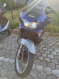 moto Honda Transalp 650