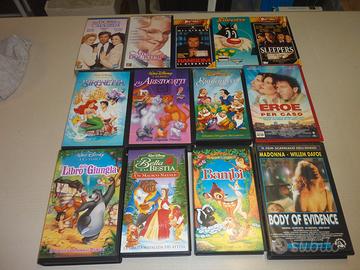 Lotto 13 VHS Walt Disney, Madonna, altre