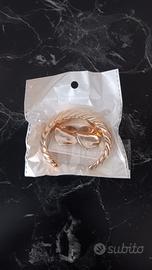 bracciale più orecchini