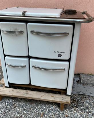 Cucina economica a legna La Germania vintage
