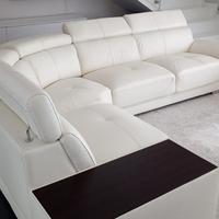 Divano bianco in pelle