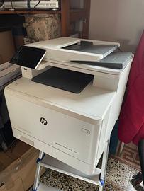 Stampante HP Color LaserJet Pro M477fdw