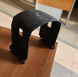 Supporto/staffa parafango anteriore Vn 900