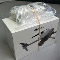 DJI AIR 3 COMBO CON RC2 (nuovo) + ACCESSORI