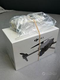 DJI AIR 3 COMBO CON RC2 (nuovo) + ACCESSORI