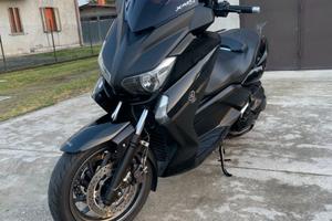 Yamaha XMAX 400 (072013)