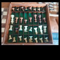 scacchiera marmo dal negro