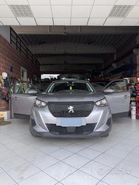 peugeot modello 2008 anno 2021 auto-carro