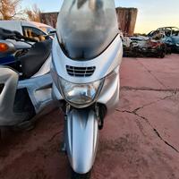 Suzuki Burgman 400.
