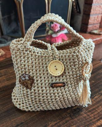Borsa HANDMADE in cordina beige con filo dorato