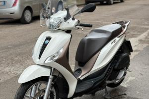 Piaggio Medley 125