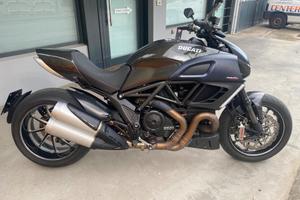 Ducati Diavel CARBON
