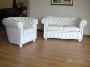 Salottino Chesterfield bianco 2 posti + poltrona