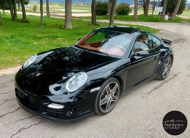 Porsche 997 Turbo Book service, eseguito maxi tagl