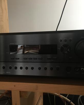onkyo  701 amplificatore audio video