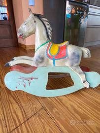 Cavallino a dondolo vintage