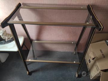 Carrello originale con ripiani in cristallo portaT