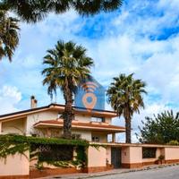 Castelvetrano Villa Con Piscina In Zona Nord