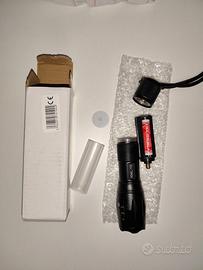 Torcia Led Zoom T6 XML- Tascabile Tattica 800lm