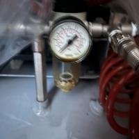 Compressore aria silenziato motore a bagno d’olio