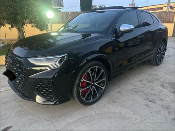 Audi Q3 RS quattro tetto apribile
