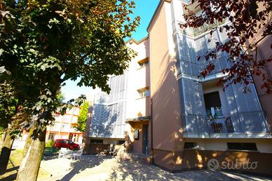 4 LOCALI A CALDERARA DI RENO