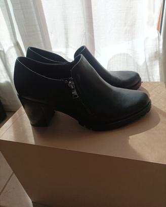 Scarpe nere da donna Deichmann 