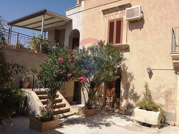 Cascina/Casale - Mineo