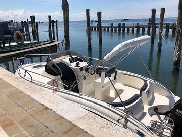 Barca AS MARINE 590 wa ( PARI AL NUOVO)