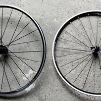 Coppia di ruote 28" Bobtrager TLR 11 velocità 