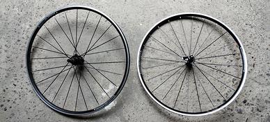 Coppia di ruote 28" Bobtrager TLR 11 velocità 