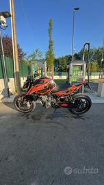Ktm Duke 790 2023