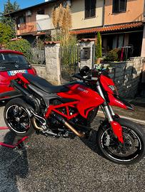 Ducati hypermotard 939