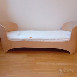 Leander. Lettino e fasciatoio