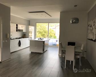 Appartamento ristrutturato a nuovo, moderno