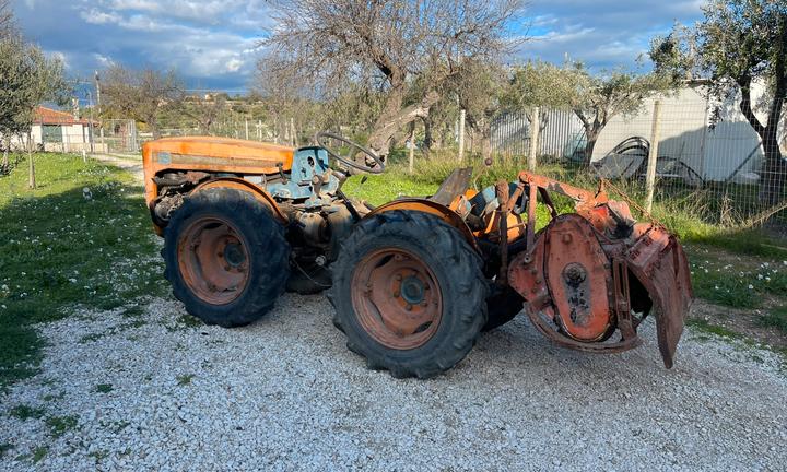 Trattore CARRARO 740 e fresa - fresatrice