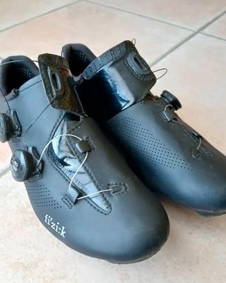 scarpe bici fizik ARIA R3 bdc Fi'zi:k
