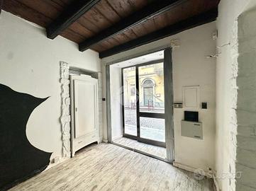 NEGOZIO A TORINO