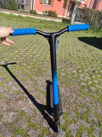 Monopattino freestyle 