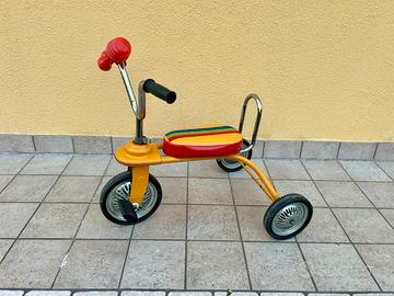 Triciclo per bambini vintage